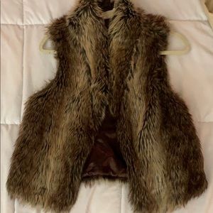Fur vest